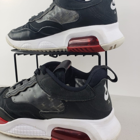 NIKE JORDAN AIR MAX 200 BLACK/GYM
RED-WHITE (GS) - Picture 11 of 11